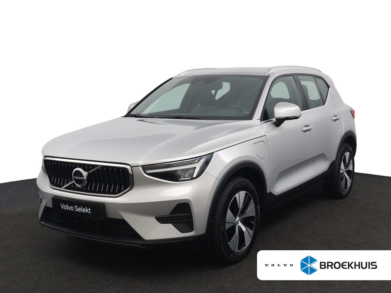 Volvo XC40 - T4 Plug-in hybrid Bright | 1e Eigenaar | Adaptive Cruise | BLIS | Stoelverwarming | DAB | - AutoWereld.nl