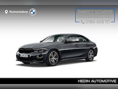BMW 3-serie - 318i | M-Sport | High Exe | 19'' | Schuif-/Kanteldak | Camera | HiFi
