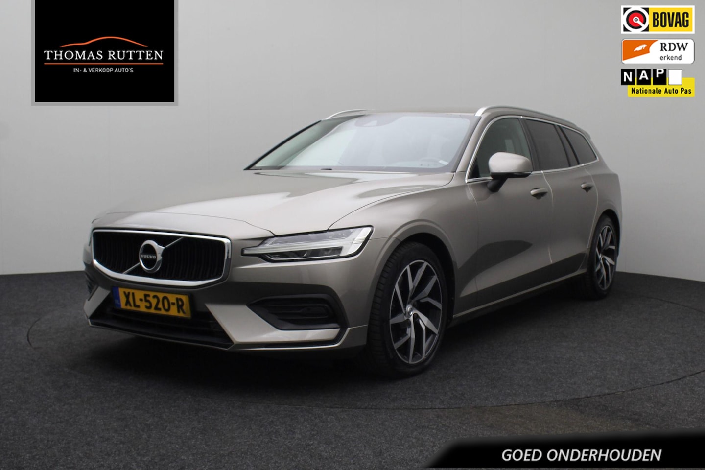 Volvo V60 - 2.0 T5 Momentum 2019 | INCL. BTW | Navigatie | Carplay | Spraakbediening | Regensensor | E - AutoWereld.nl