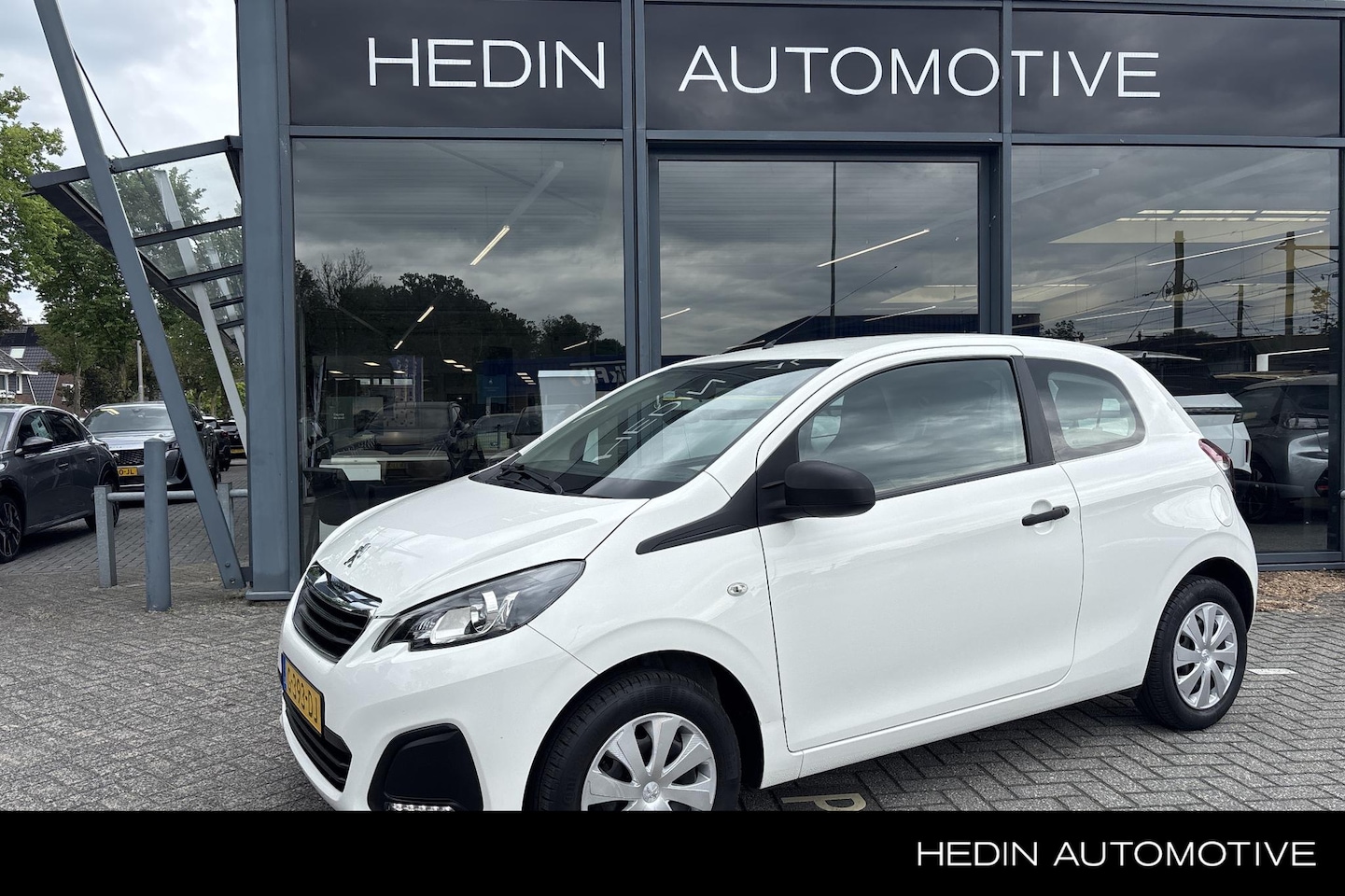 Peugeot 108 - 1.0 e-VTi Access Slechts 45000km ! | 3 Deurs - AutoWereld.nl