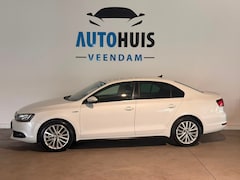 Volkswagen Jetta - 1.4 TSI Hybrid Highline