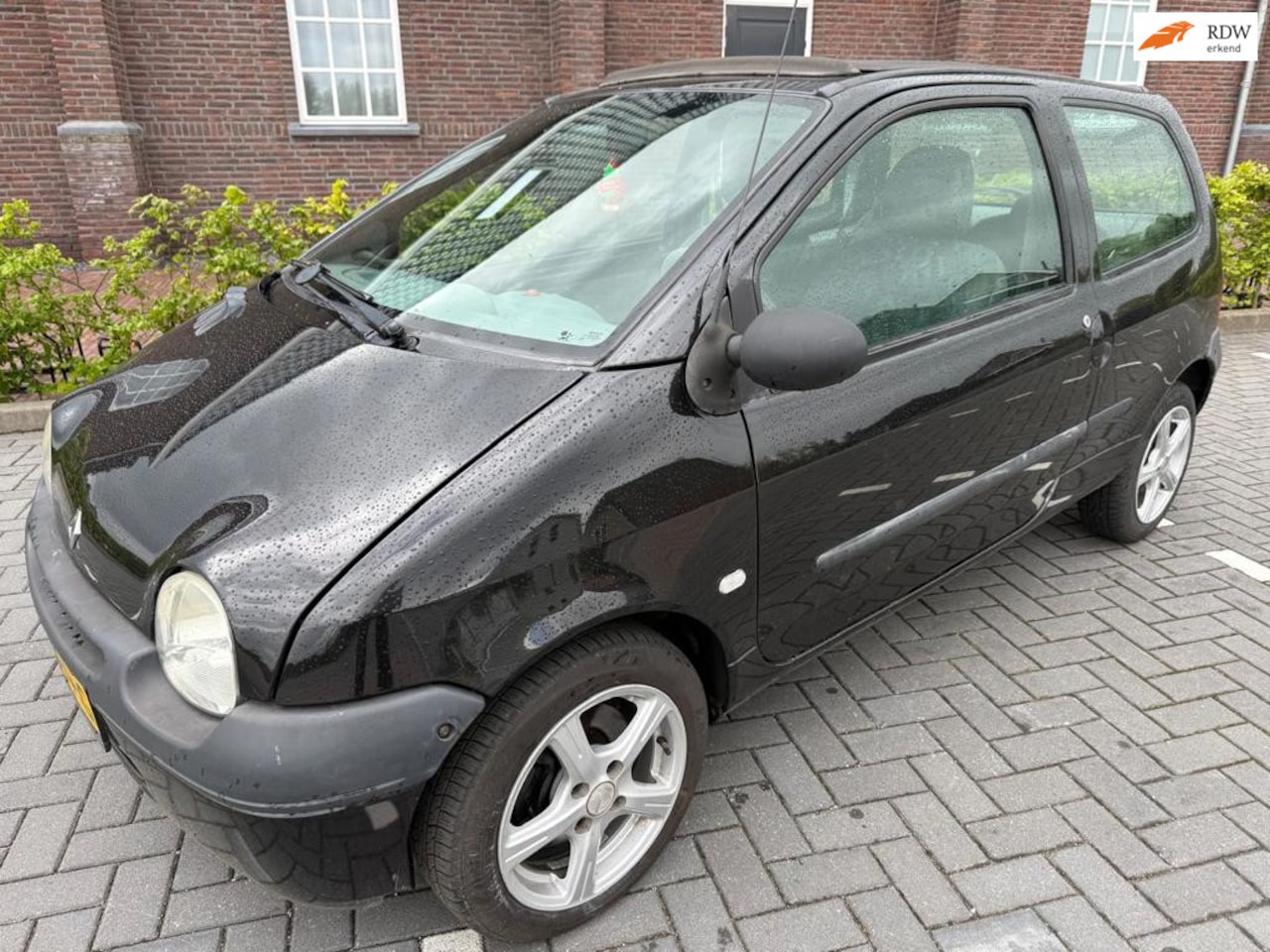 Renault Twingo - 1.2 Authentique 2006 Goedkoop cabrio rijden ! - AutoWereld.nl