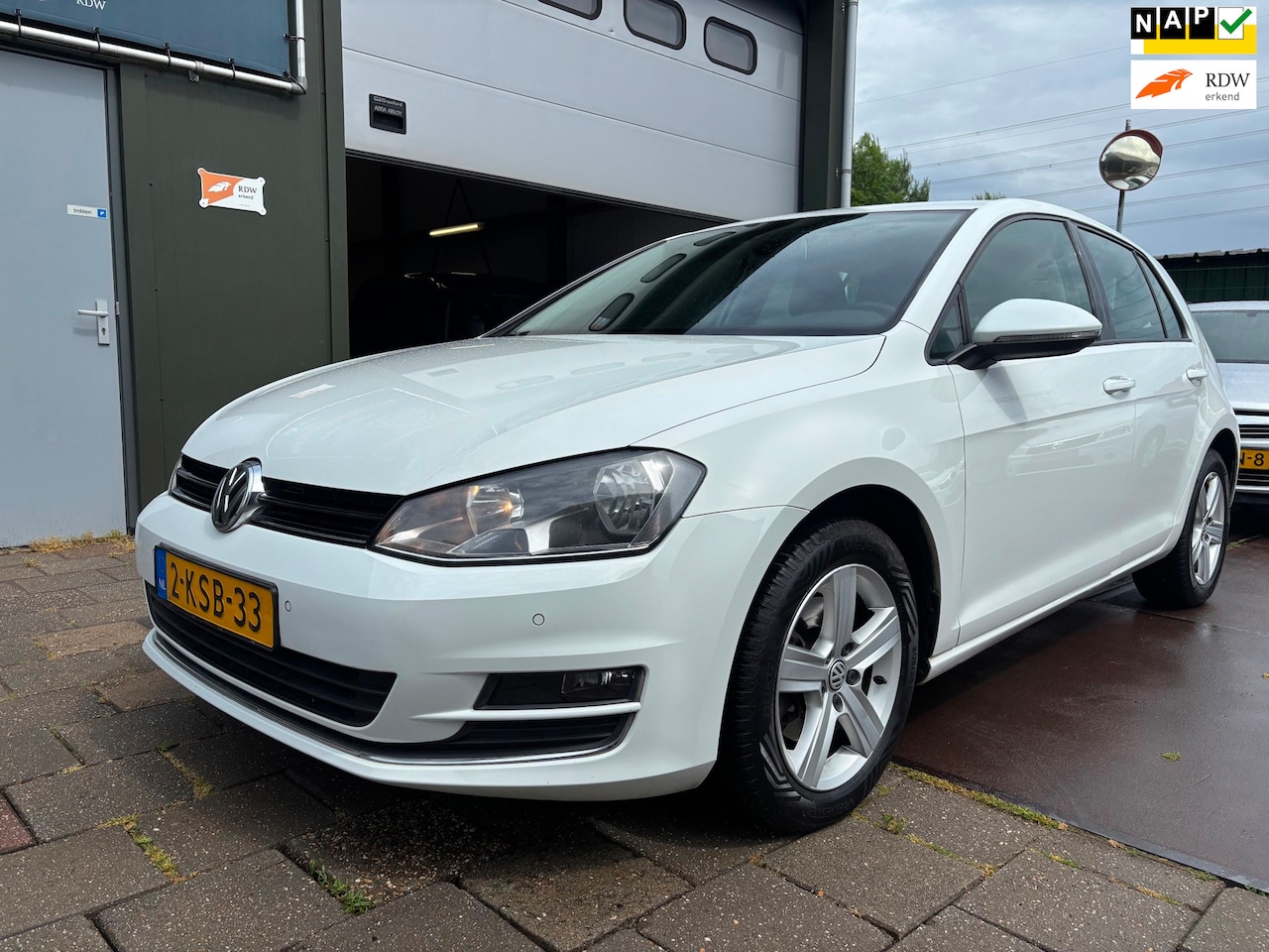 Volkswagen Golf - 1.2 TSI Highline 5D Navi Cruise Zeer Mooi - AutoWereld.nl