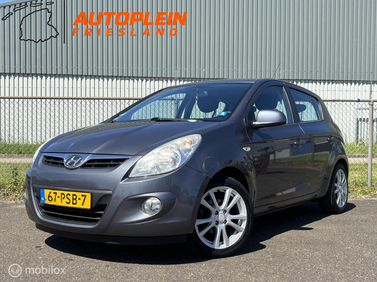 Hyundai i20 - 1.2i i-Motion|Airco|Trekhaak|Apk 1-2027 - AutoWereld.nl