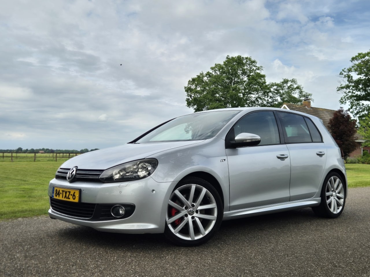 Volkswagen Golf - 1.4 TSI R-Line Ed. - AutoWereld.nl
