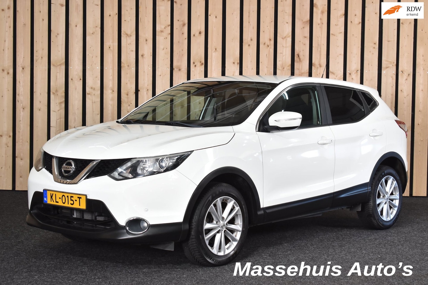 Nissan Qashqai - 1.2 Acenta 131dkm CarPlay Camera Cruise PDC V+A Nwe APK - AutoWereld.nl