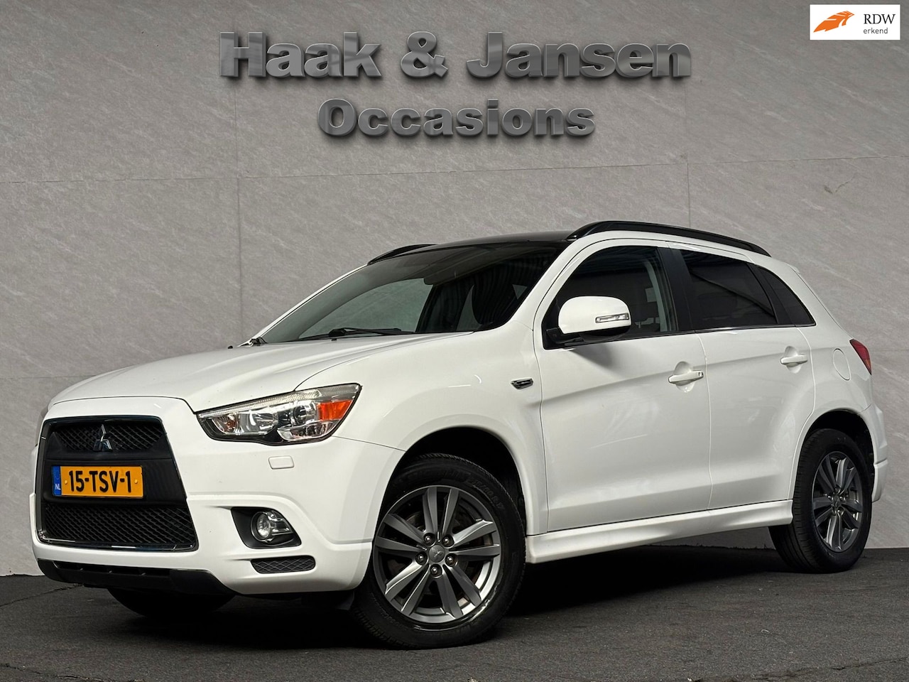Mitsubishi ASX - 1.6 Intense ClearTec Panoramadak Airco - AutoWereld.nl