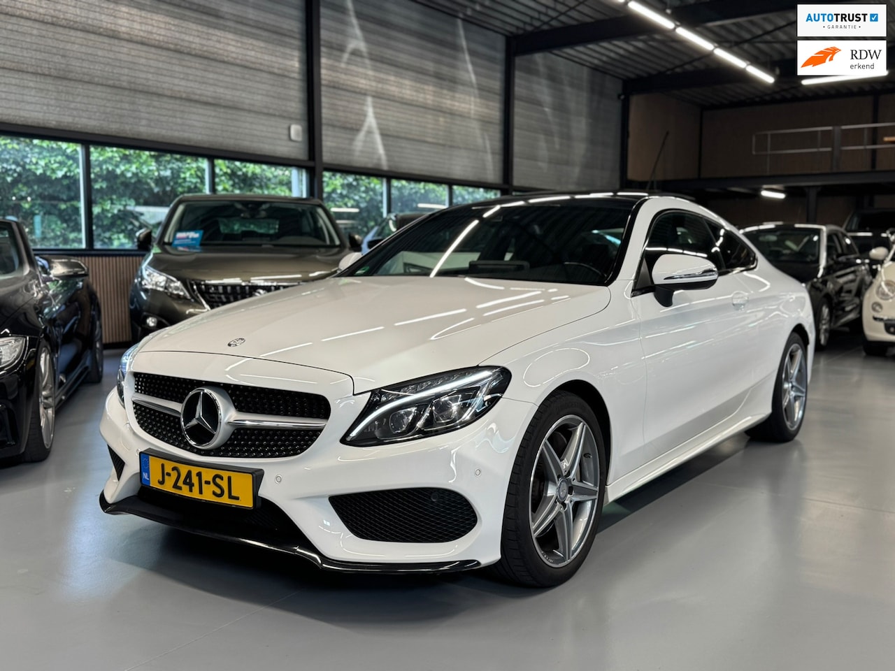 Mercedes-Benz C-klasse Coupé - 250 Edition 1 AMG LINE PANO - AutoWereld.nl