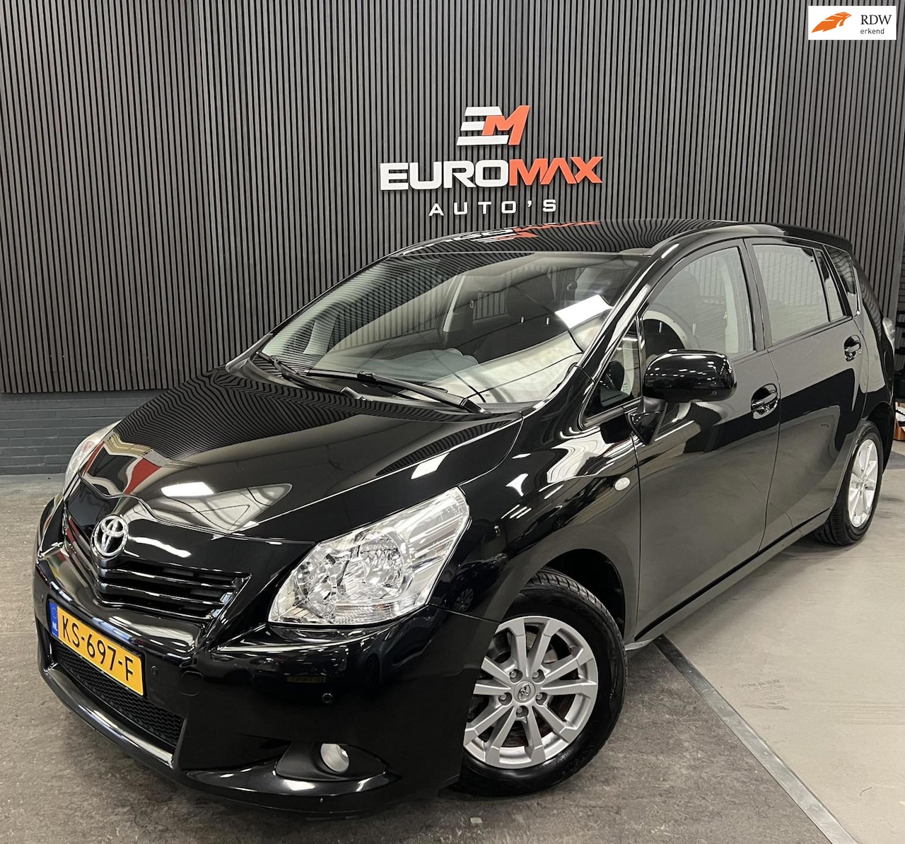 Toyota Verso - 1.8 VVT-i Business - 1e eigenaar - Pano - cruise control - AutoWereld.nl