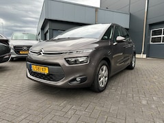 Citroën C4 Picasso - 1.2 PureTech Intensive met trekhaak, navigatie, cruise control, PDC