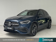 Mercedes-Benz GLA-Klasse - 200 Business Solution AMG | Trekhaak | Panoramadak | Achteruitrijcamera | Stoelverwarming