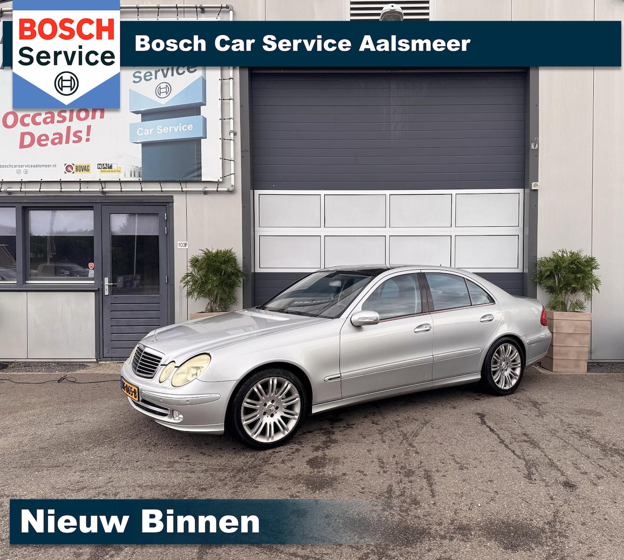 Mercedes-Benz E-klasse - 240 Avantgarde / PANO / LEER / TREKHAAK / - AutoWereld.nl