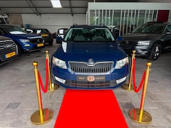 Skoda Octavia Combi - 1.6 TDI MANUAL EURO6 2016