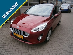 Ford Fiesta - 1.0 EcoB. Titanium AUTOMAAT, Camera, Navigatie, Pdc, Panor.dak etc