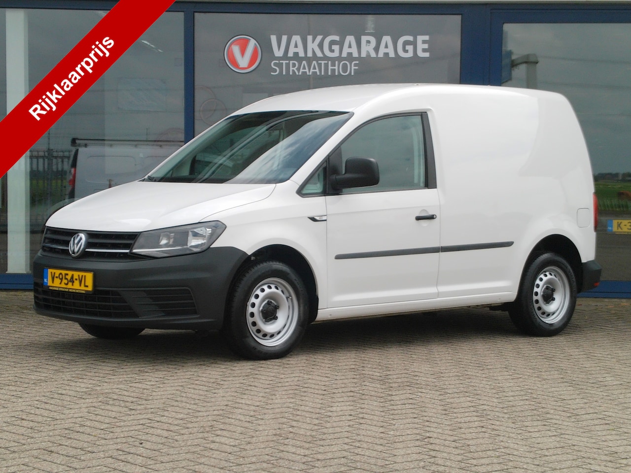 Volkswagen Caddy - 2.0 TDI L1H1 2.0 TDI L1H1, Trekhaak / Carplay + Android Auto / Bluetooth / Airco - AutoWereld.nl