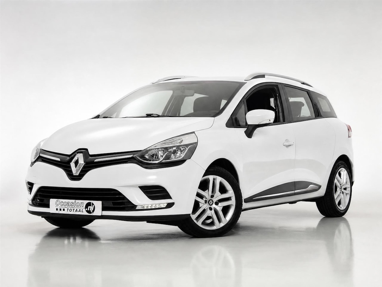 Renault Clio Estate - 0.9 TCe Zen | Navi | Cruise | DAB - AutoWereld.nl