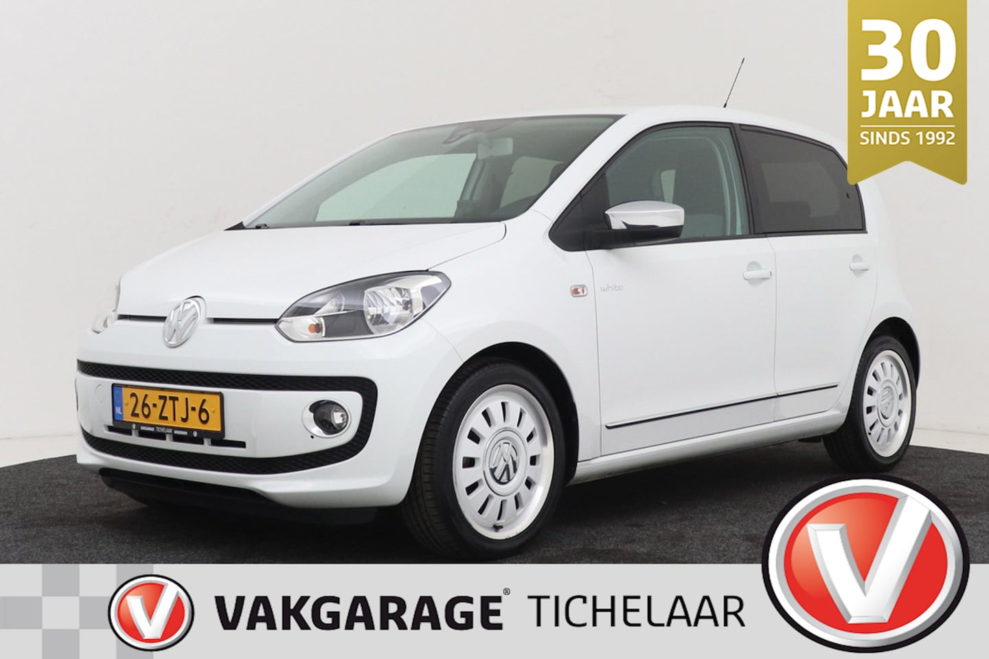 Volkswagen Up! - 1.0 high up! | White UP | Cruise Control | PDC | Org NL | - AutoWereld.nl