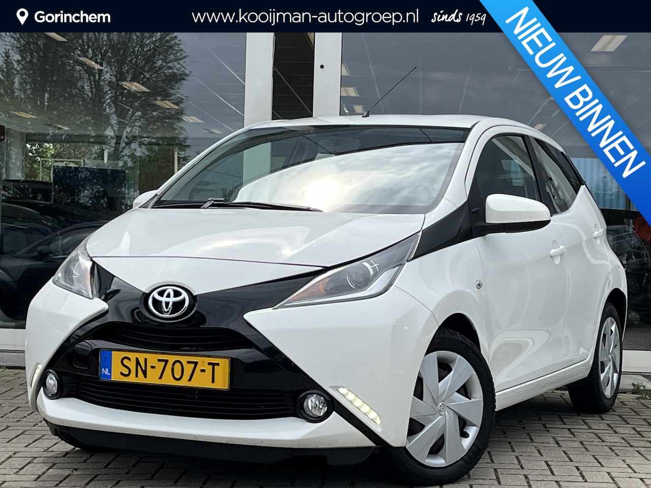 Toyota Aygo - 1.0 VVT-i x-play 1.0 VVT-i x-play - AutoWereld.nl