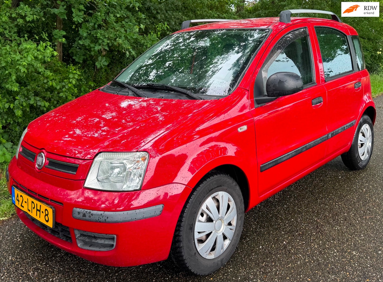 Fiat Panda - 1.2 Active 2010 NIEUWE APK NAP RIJD EN SCHAKELT GOED - AutoWereld.nl