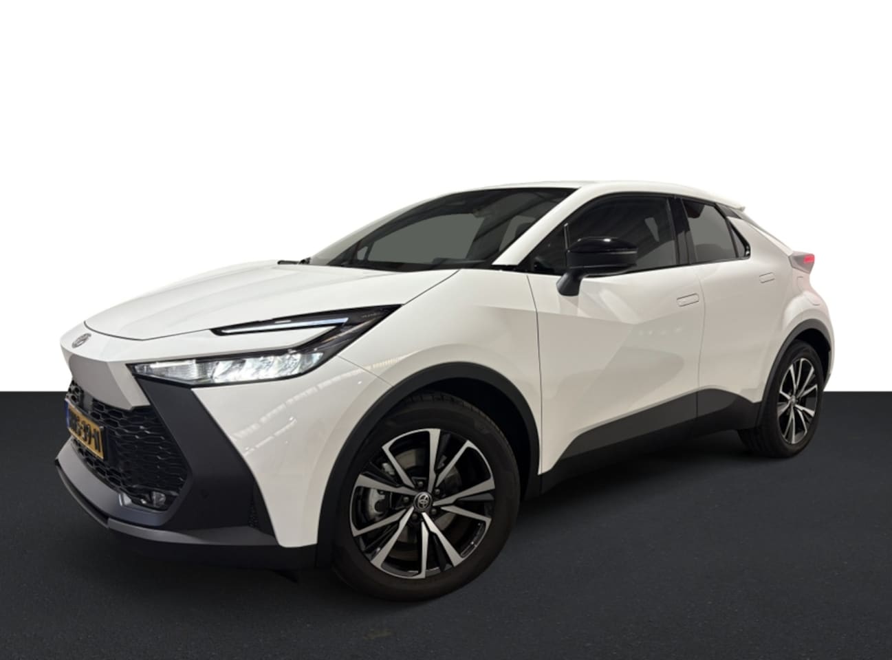 Toyota C-HR - 2.0 Plug-In Hybrid 220 Dynamic| Stoel.verw| Camera| Adap.cruise - AutoWereld.nl