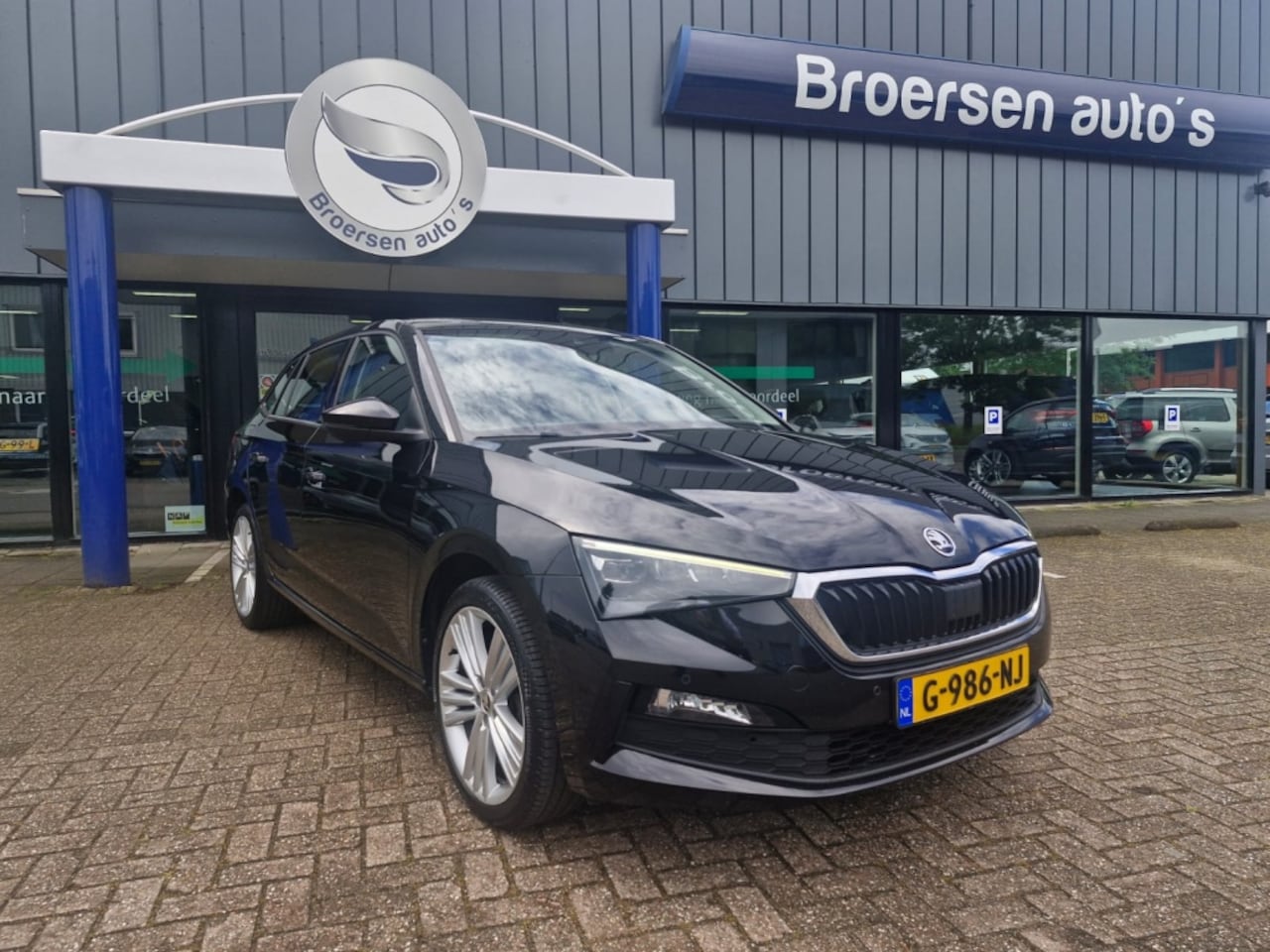 Skoda Scala - 1.0 TSI Business Edition | Automaat | Panoramadak | Navigatie | - AutoWereld.nl