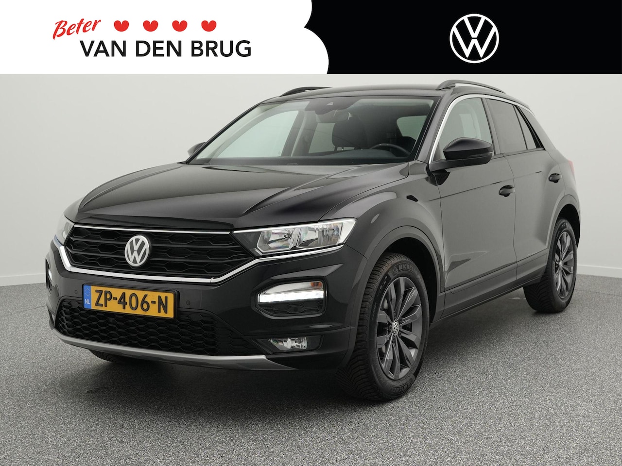Volkswagen T-Roc - 1.0 TSI Style | Trekhaak | Climate control | Elektrische klep | Apple Carplay/Android Auto - AutoWereld.nl