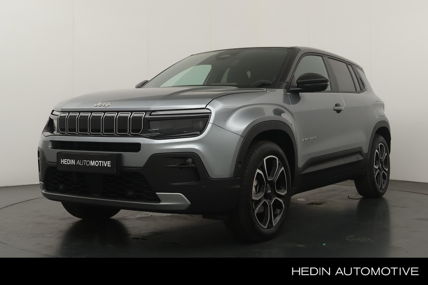 Jeep Avenger - Summit 54 kWh Winter Pack | Two Tone kleur | Warmtepomp | Infotainment & Convenience Pack - AutoWereld.nl