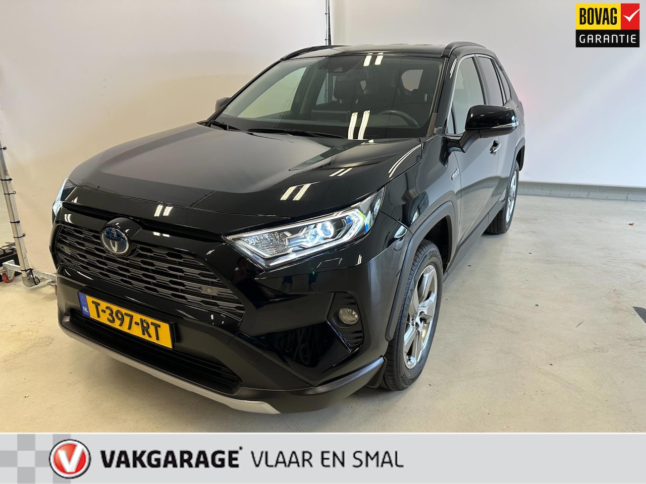 Toyota RAV4 - 2.5 Hybrid AWD Style Luxe uitvoering-Leder met verwarming-Trekhaak-Carplay-Electrische kle - AutoWereld.nl