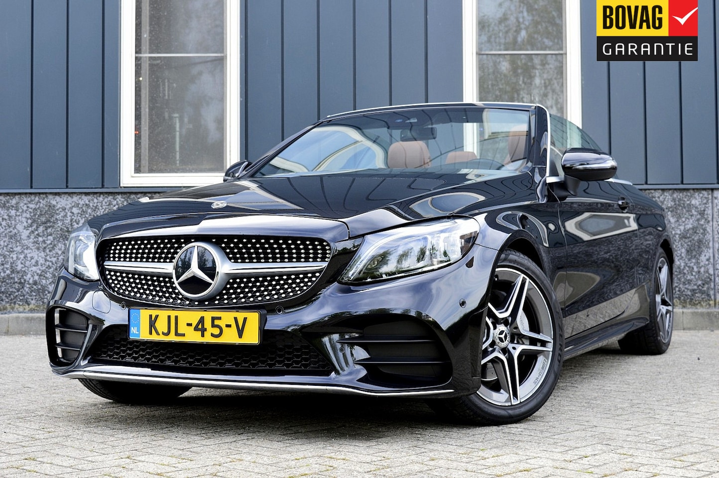 Mercedes-Benz C-klasse Cabrio - 200 Premium Plus Pack AMG-Line Rijklaarprijs-Garantie Nek verwarming Leder Navigatie Airco - AutoWereld.nl