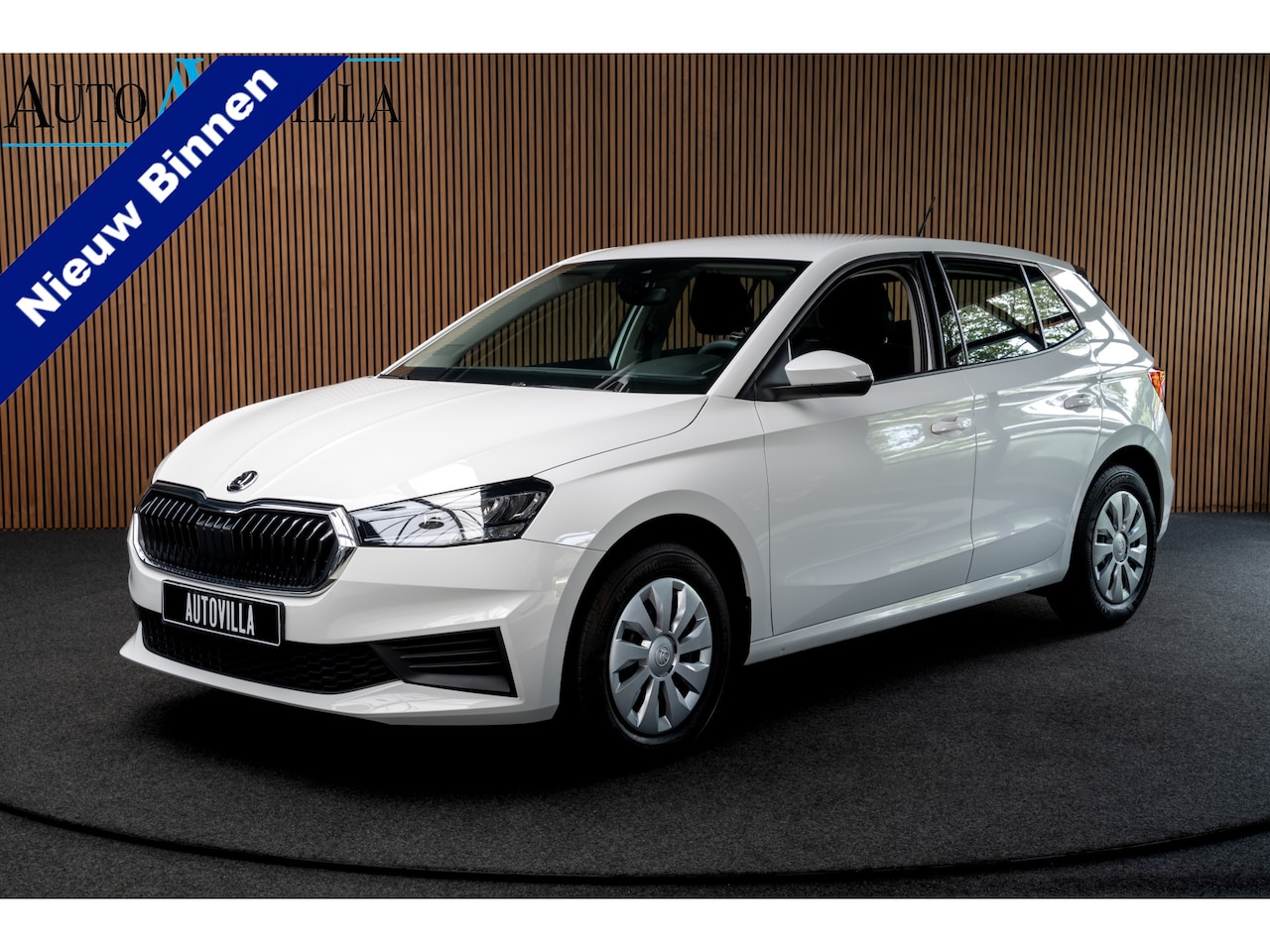 Skoda Fabia - 1.0 Navi Airco Stoelverwarm. PDC Cruise Carplay BTW auto - AutoWereld.nl
