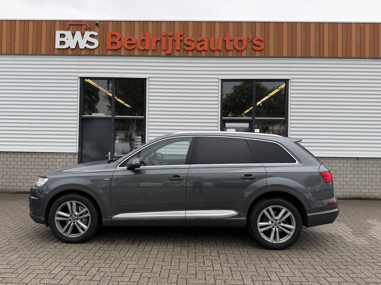 Audi Q7 SQ7 - 3.0 TDI V6 272pk automaat quattro / 2 persoons / grijs kenteken / S-Line / vaste prijs rij - AutoWereld.nl