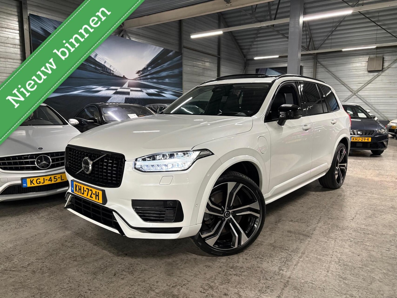 Volvo XC90 - 2.0 T8 Recharge AWD Ultimate Dark | Massage | Trekhaak | Pano | HUD | Luchtvering - AutoWereld.nl