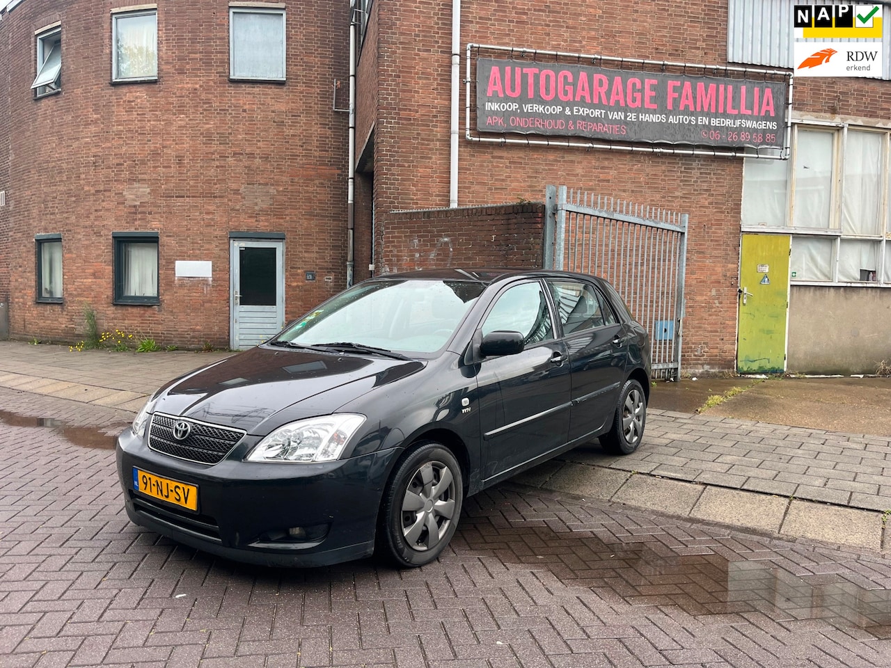 Toyota Corolla - 1.6 VVT-i Linea Sol 1.6 VVT-i Linea Sol - AutoWereld.nl