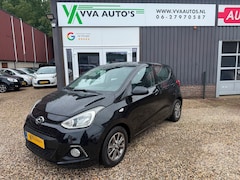 Hyundai i10 - 1.0i airco, stoel- en stuurverwarming, LED, APK 30-11-2026