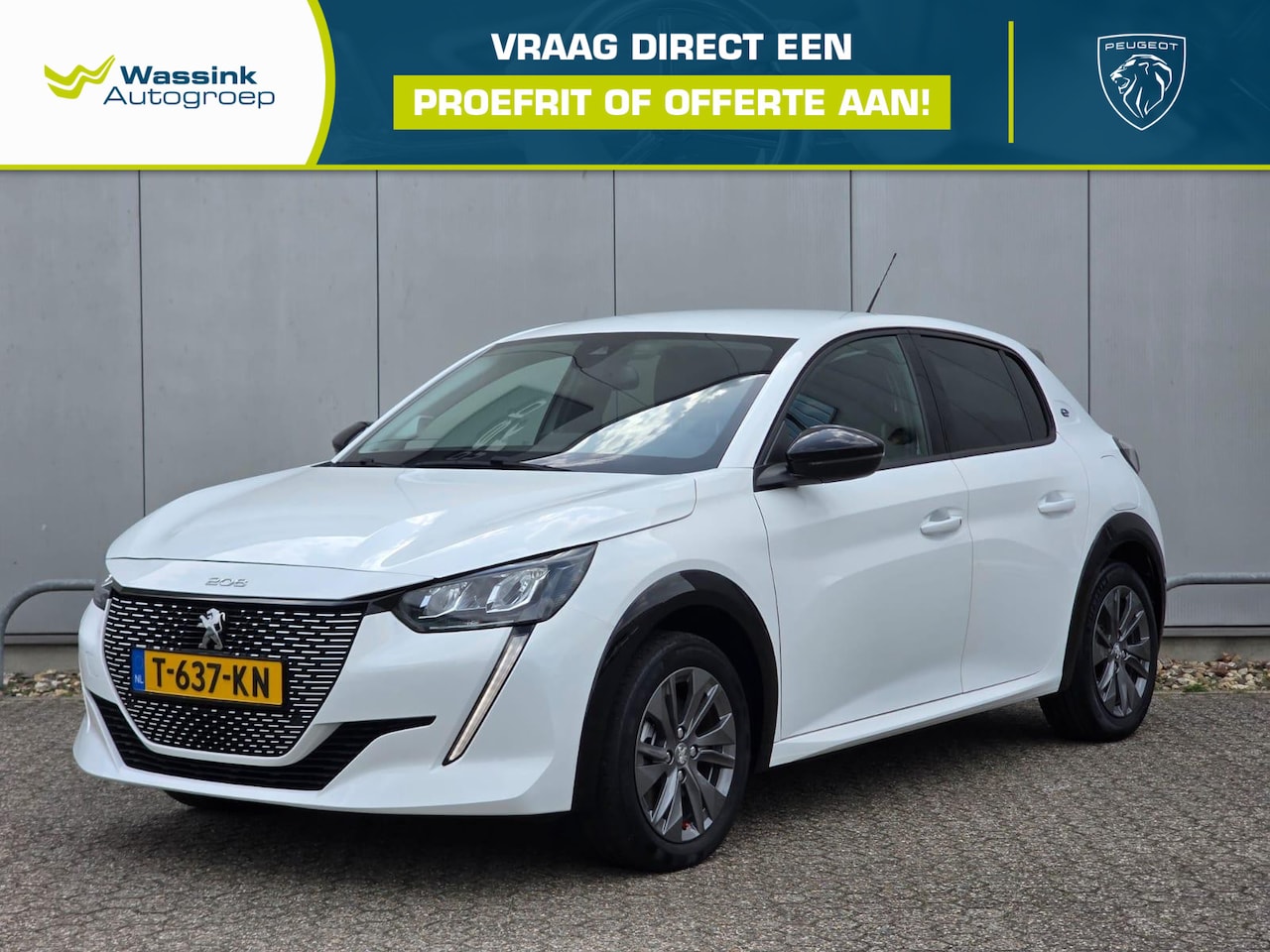 Peugeot e-208 - EV Allure 50 kWh Navigatie | Stoelverwarming | Parkeercamera | 97% SOH - AutoWereld.nl