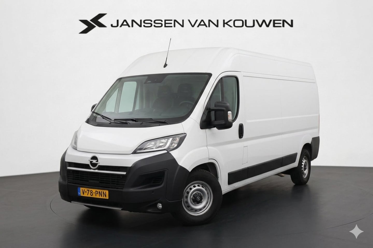 Opel Movano - 2.2D 140 S&S L3H2 3.5t Automaat / Navigatie / Camera - AutoWereld.nl