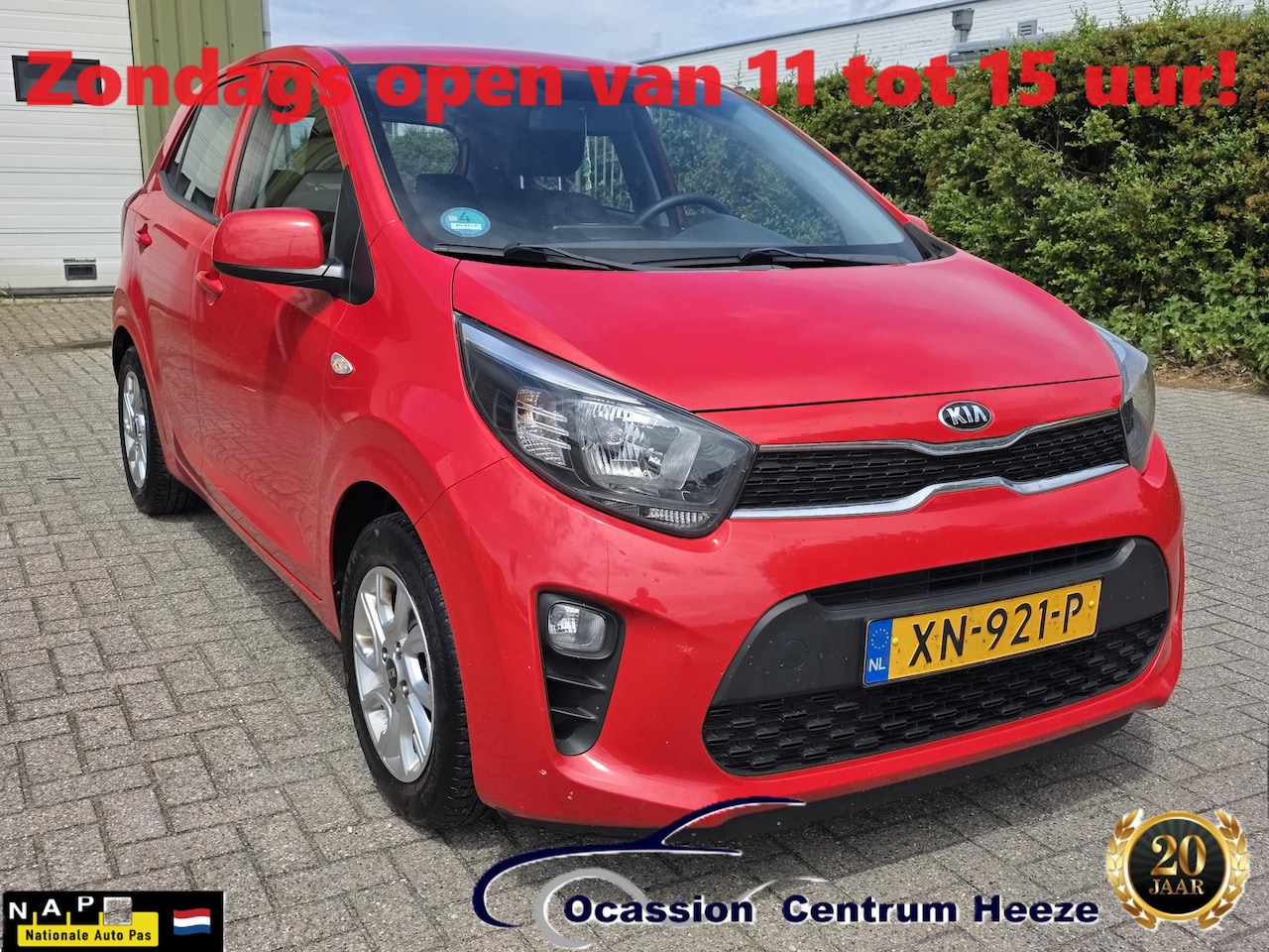 Kia Picanto - 1.0 CVVT CPL Navigator, Camera! Navi! Trekhaak! VAKANTIEGELD WEKEN! - AutoWereld.nl