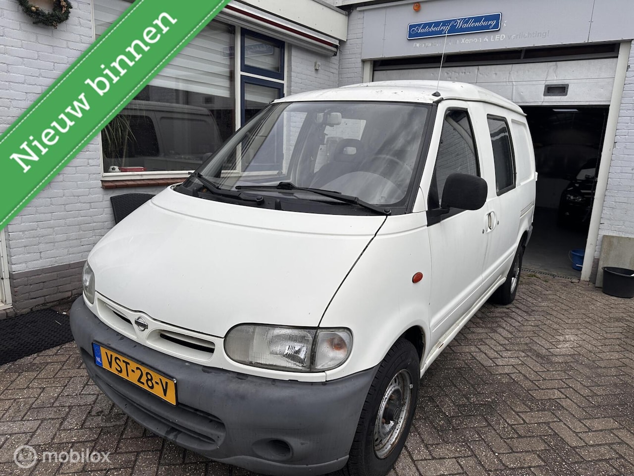 Nissan Vanette - bestel 1.6 Cargo Basis Benzine - AutoWereld.nl
