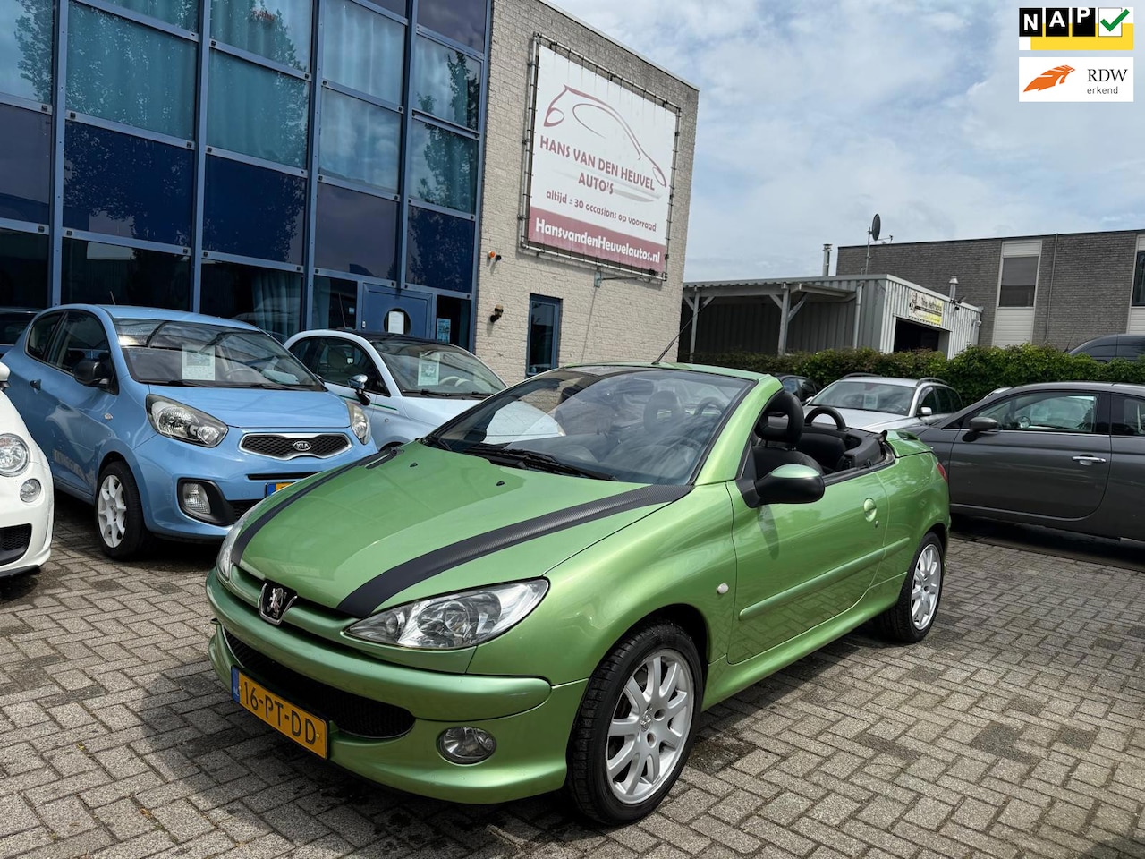 Peugeot 206 CC - 1.6-16V 1.6-16V, Clima, Leder, APK 06/27 - AutoWereld.nl