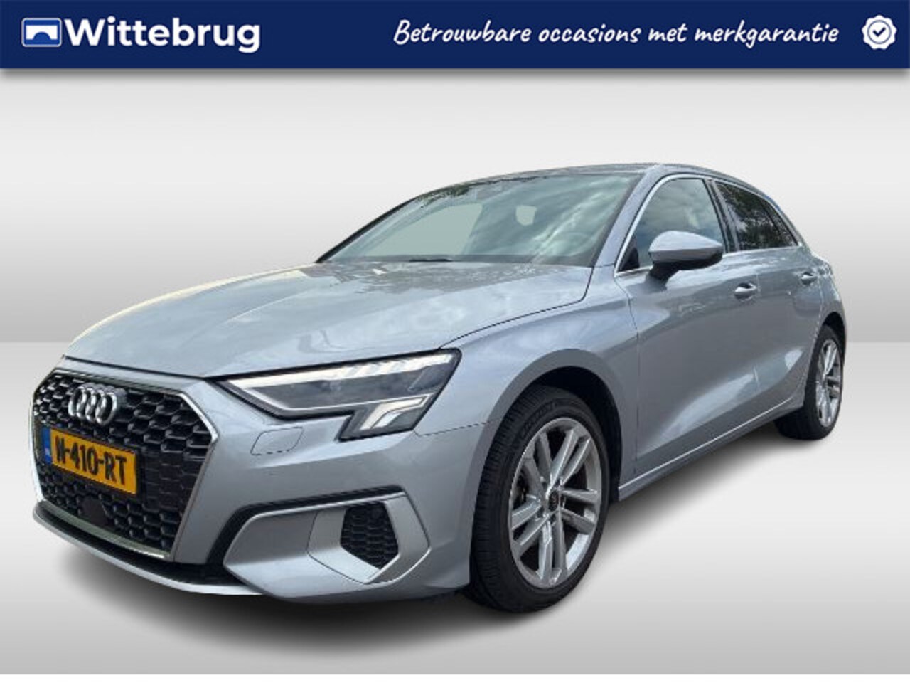 Audi A3 Sportback - 30 TFSI Advanced edition / App Connect / Navi / 17" velgen - AutoWereld.nl
