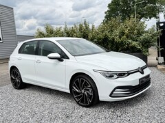 Volkswagen Golf - 1.4 eHybrid Style Navi|IQLight|Memoryinter|Stuuverw 204PK