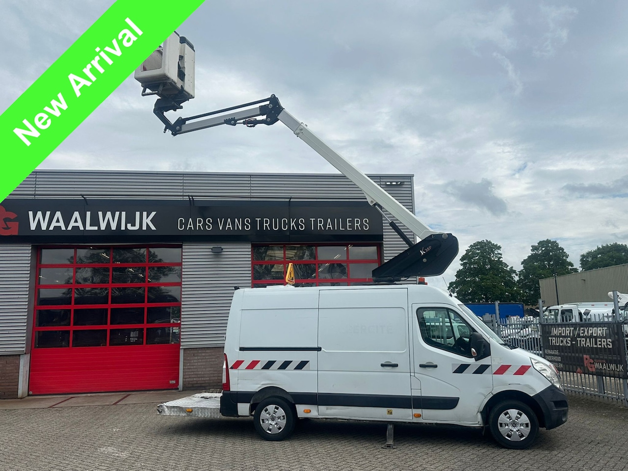Renault Master - K 38 220 KG 2 persoonslift - AutoWereld.nl
