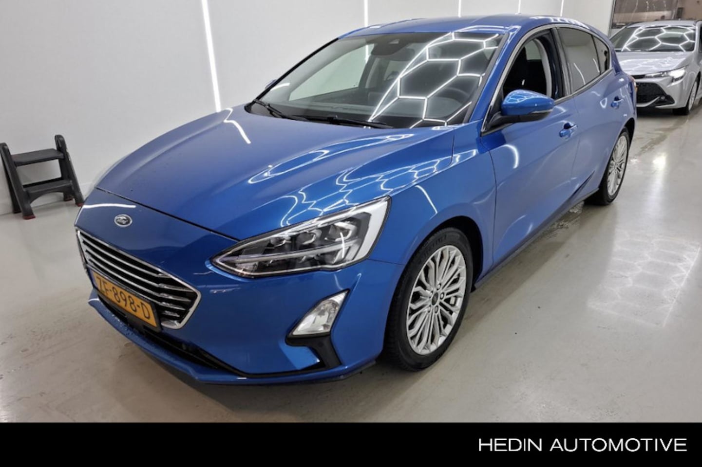 Ford Focus - 1.0 EcoBoost Titanium Business 1.0 EcoBoost Titanium Business - AutoWereld.nl