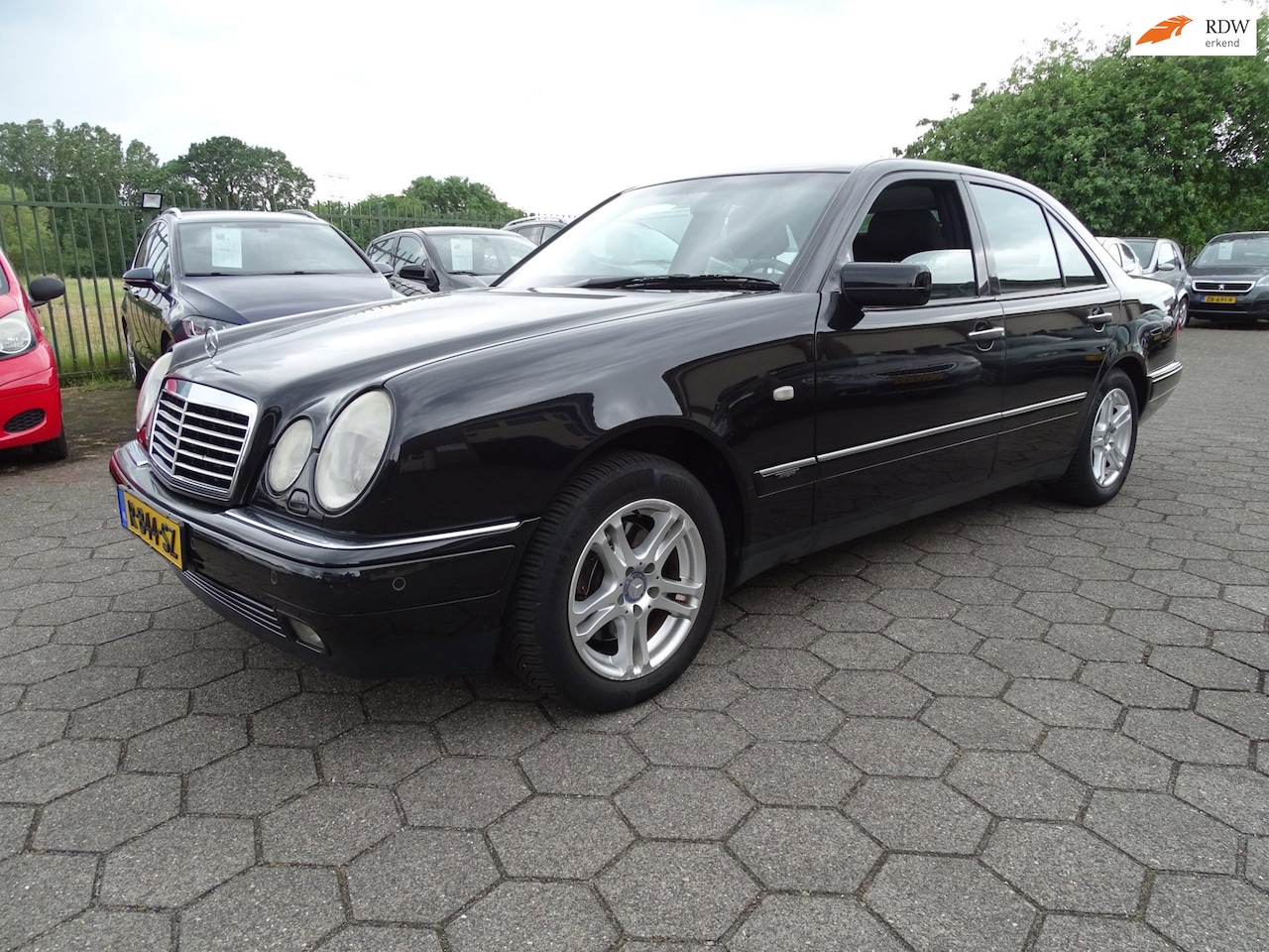 Mercedes-Benz E-klasse - 280 Avantgarde 4-Matic 280 Avantgarde 4-Matic - AutoWereld.nl