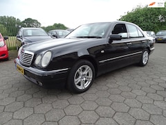 Mercedes-Benz E-klasse - 280 Avantgarde 4-Matic