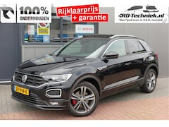 Volkswagen T-Roc - 1.5 TSI 150pk DSG Sport Business R-Line , Pano , Virtual , Xenon, Leder, Navi , Carplay ,