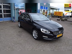 Volvo V60 - 1.6 T3 Momentum