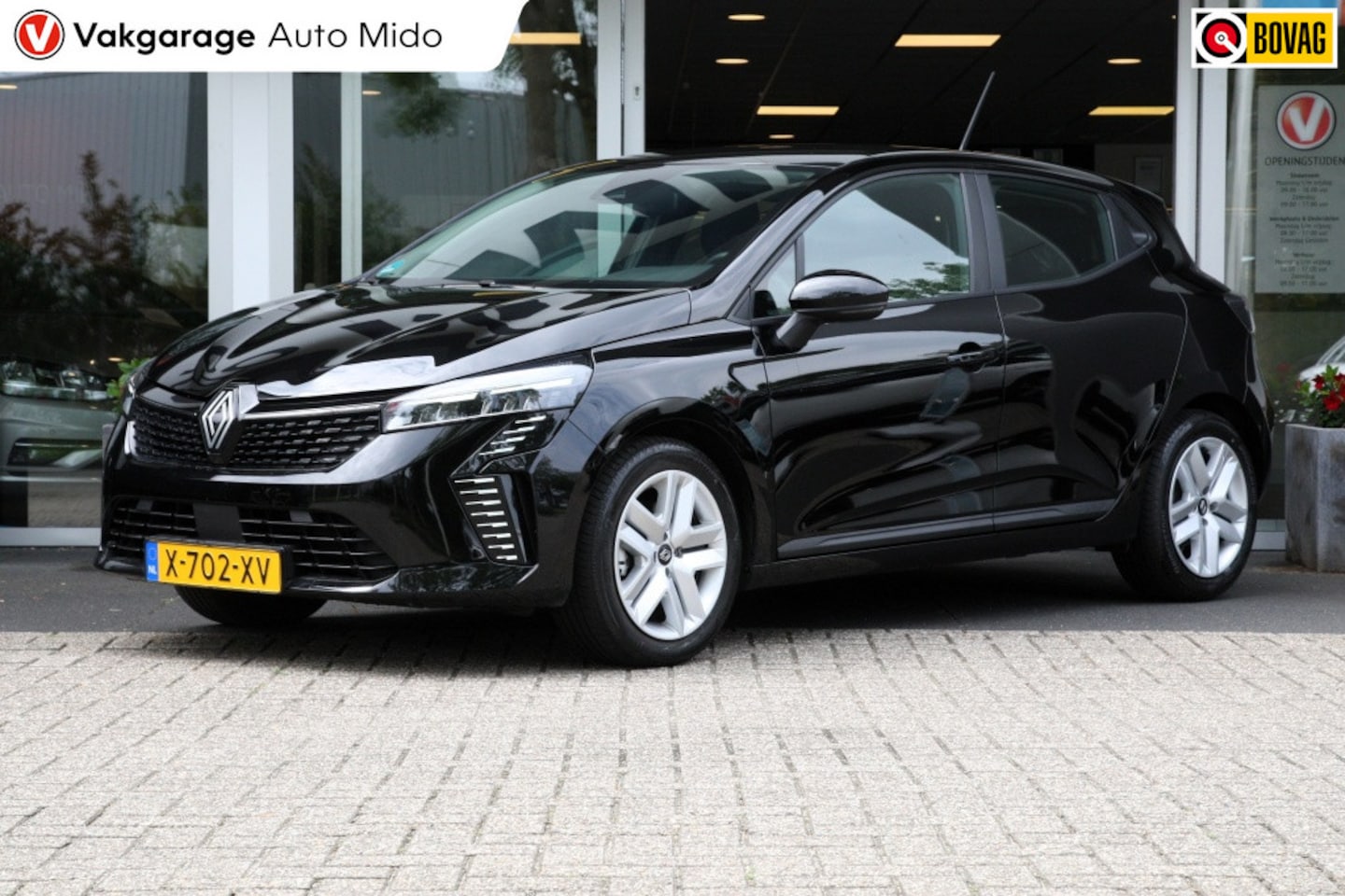 Renault Clio - 1.6 E-Tech Hybrid Automaat Evolution | 1e eigenaar | All-season - AutoWereld.nl