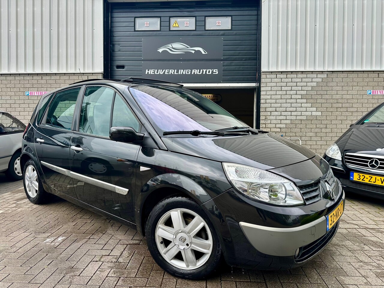 Renault Scénic - 1.6-16V Privilège Luxe | Cruise | Airco | Pano | Trekhaak - AutoWereld.nl