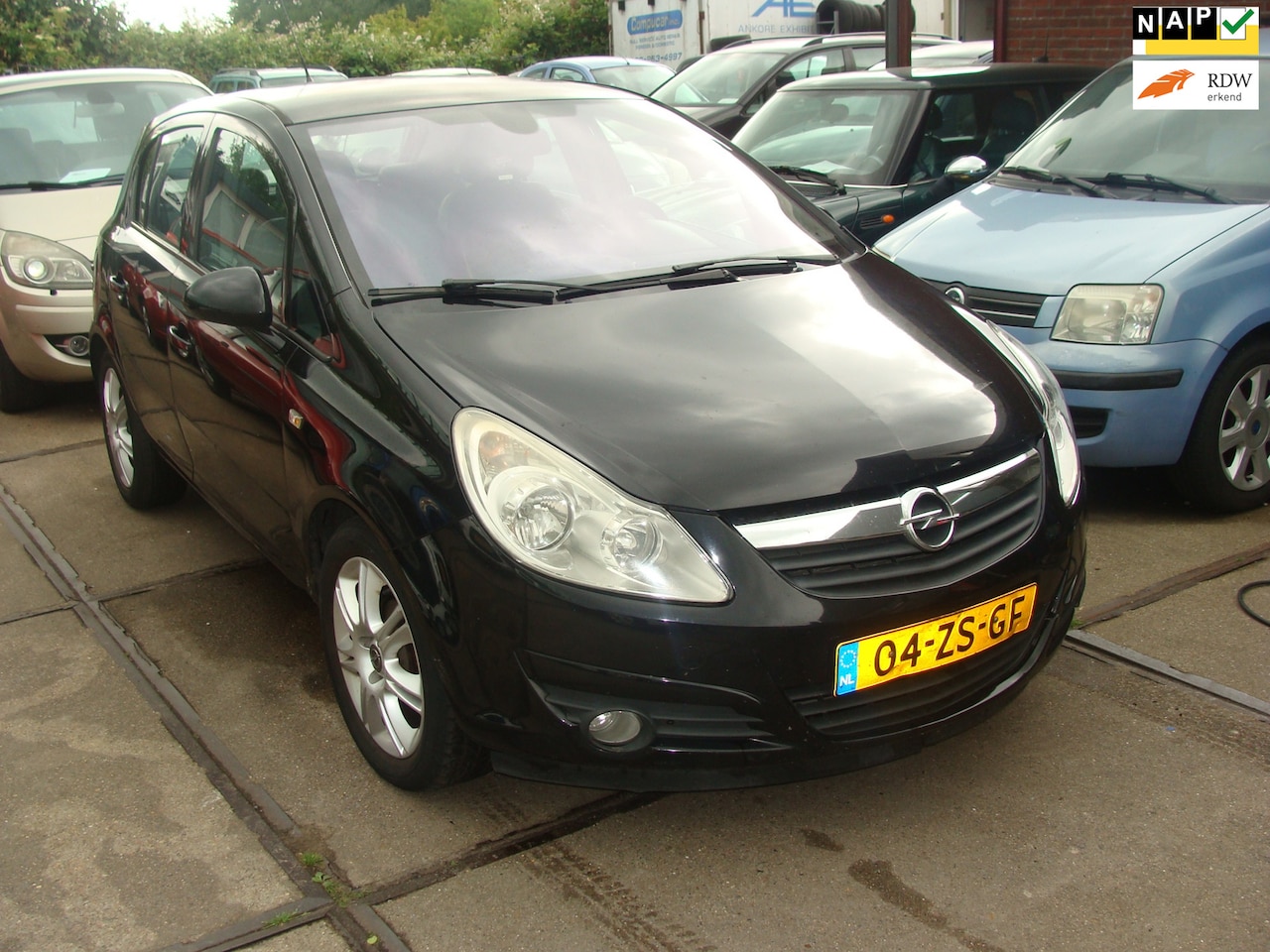 Opel Corsa - 1.4-16V Cosmo 5drs airco elek pak nap ap-k - AutoWereld.nl